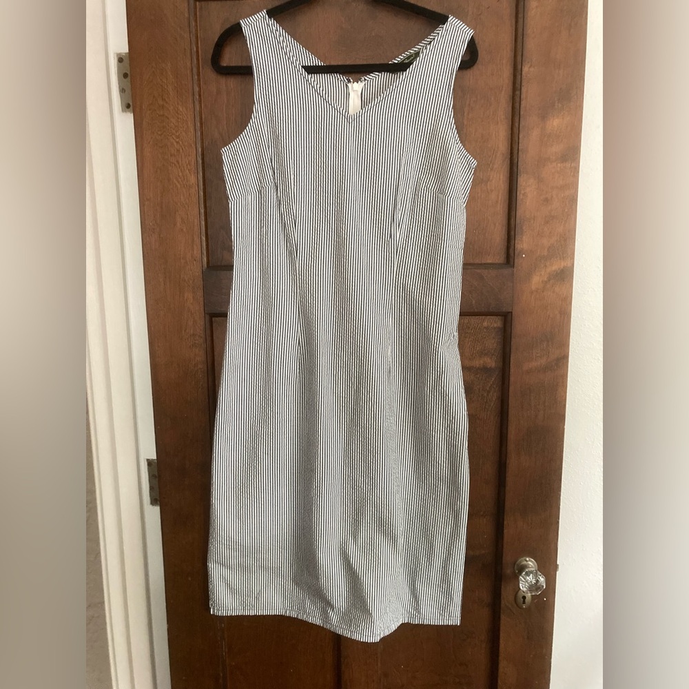 Vintage Eddie Bauer classic seersucker dress